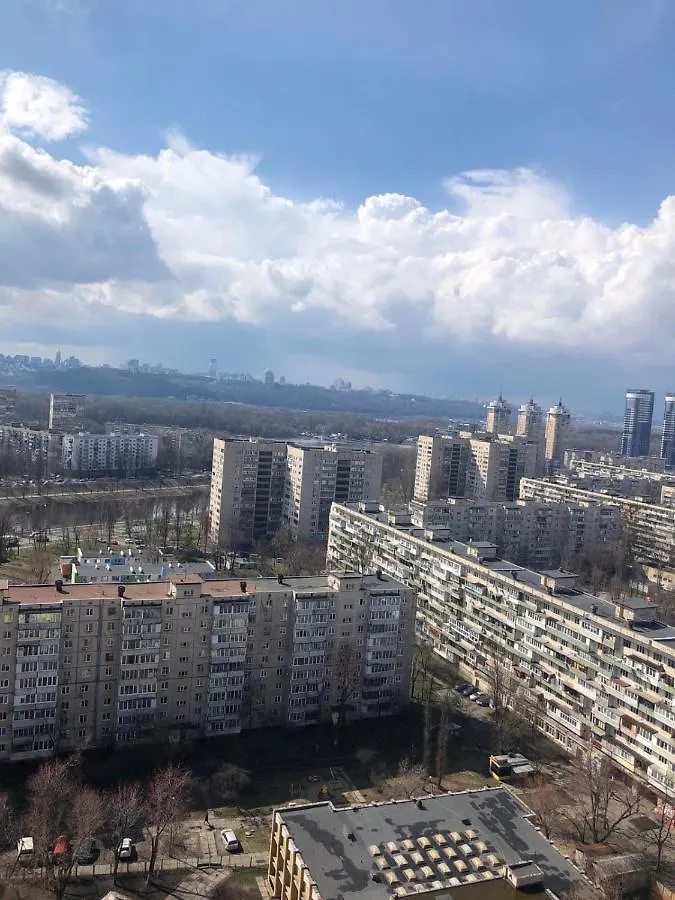 Видовая студия на 22 этаже рядом с м Левобережная Киев 0*,  Украина